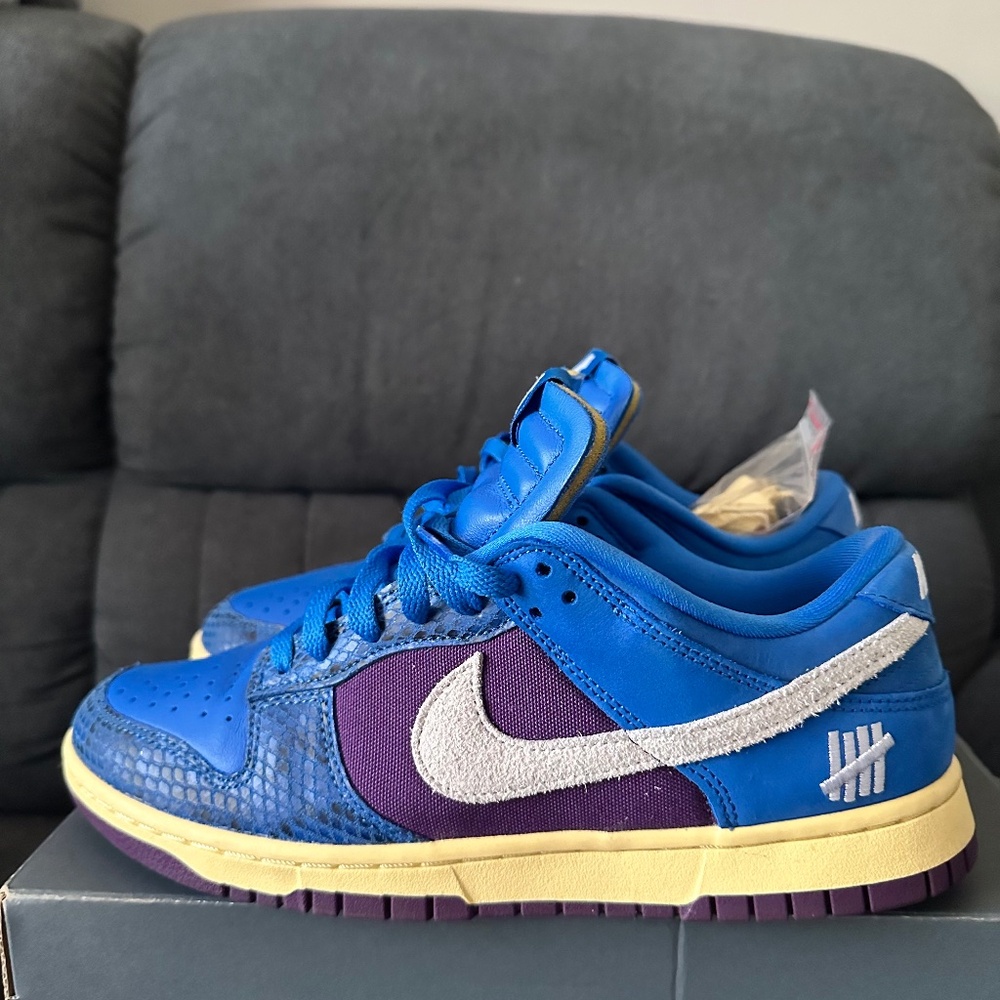 Undefeated x Dunk Low